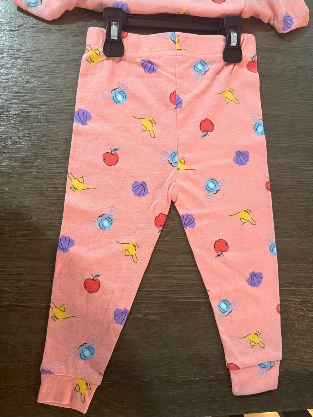 🛍 NWT 🛍 CUTE LITTLE GIRLS  DISNEY PRINCESS PAJAMAS SIZE 2T 🛍